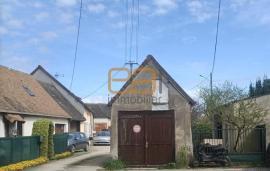 MAROLLES LES BRAULTS / Maison au Cœur de Marolles-les-Braults : Confort et Accessibilité