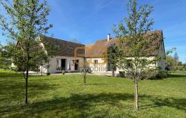 CHAMBOURG SUR INDRE / Maison familiale à la campagne 