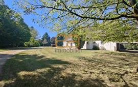 TRANGE / Bien d’exception à Trangé – 265 m² habitables sur plus de 8 400 m² de terrain paysagé