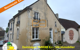 MAMERS / Maison 19e siecle  2 chambres centre ville