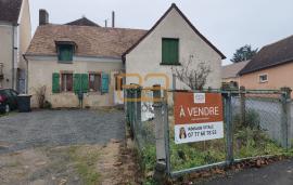 MONTBIZOT / Maison 2 chambres de plain pied à Montbizot