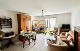 LOCHES / Charmante maison dans quartier calme