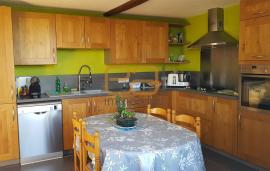 COURGAINS / Longère sur terrain de 1500m²