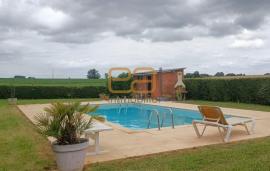 COURGAINS / Maison 160 m² avec piscine – Terrain 4800 m² – 2h de Paris 