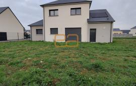 NEUVILLE SUR SARTHE / Maison neuve 4 chambres – jardin exposé sud – à 10 minutes du Mans